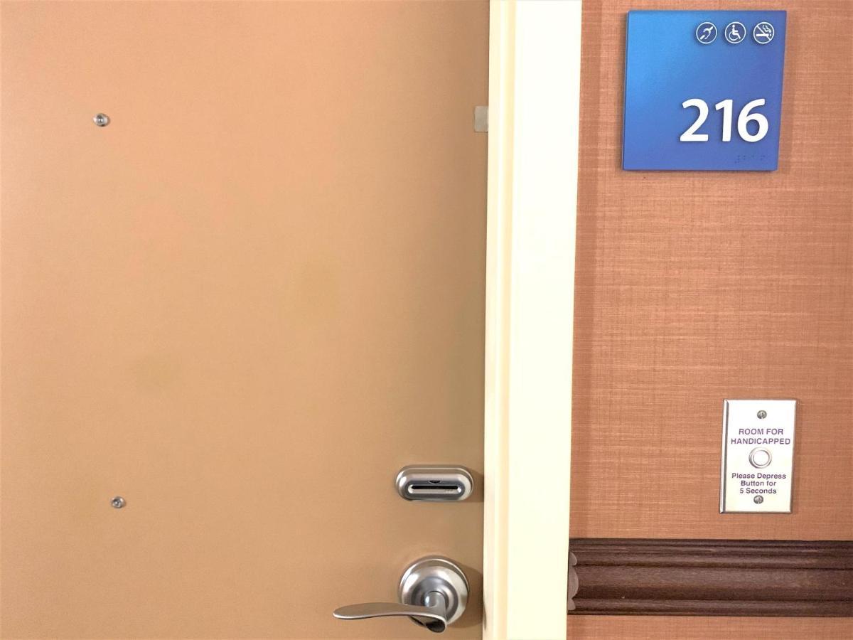 Holiday Inn Express Fresno Northwest - Herndon By Ihg Eksteriør billede