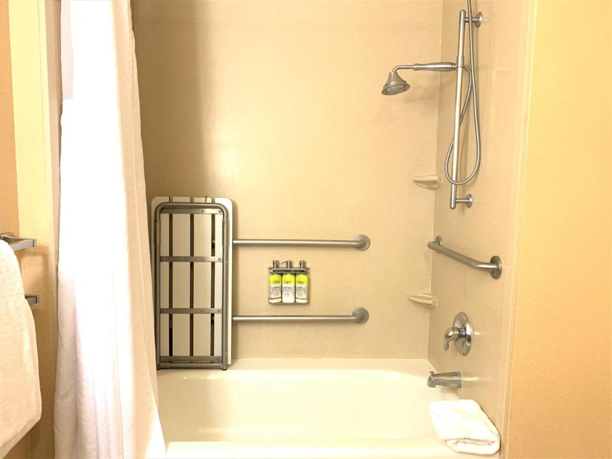 Holiday Inn Express Fresno Northwest - Herndon By Ihg Eksteriør billede