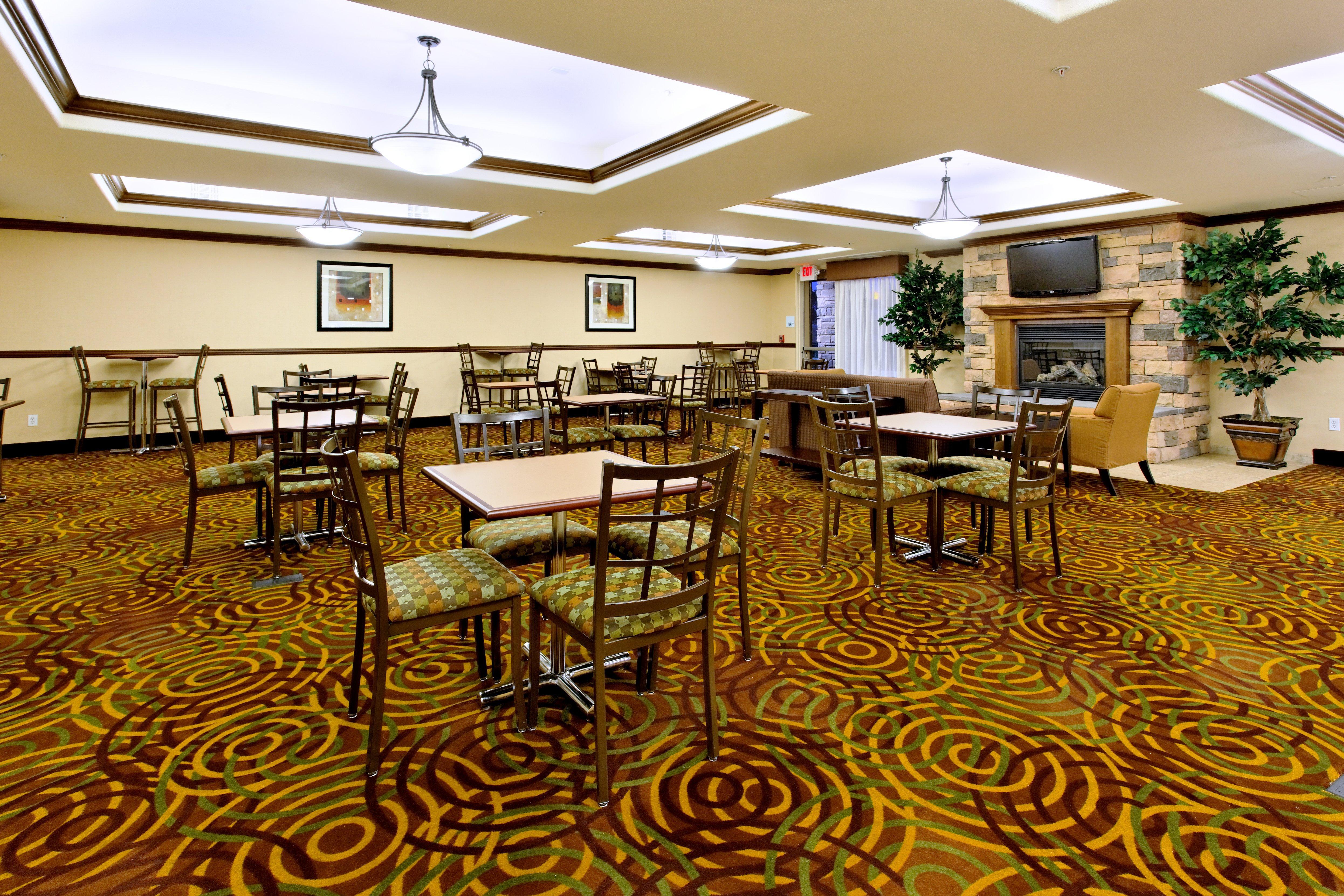 Holiday Inn Express Fresno Northwest - Herndon By Ihg Eksteriør billede