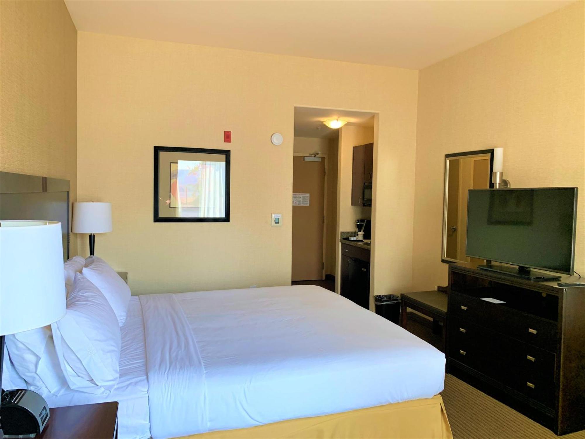 Holiday Inn Express Fresno Northwest - Herndon By Ihg Eksteriør billede