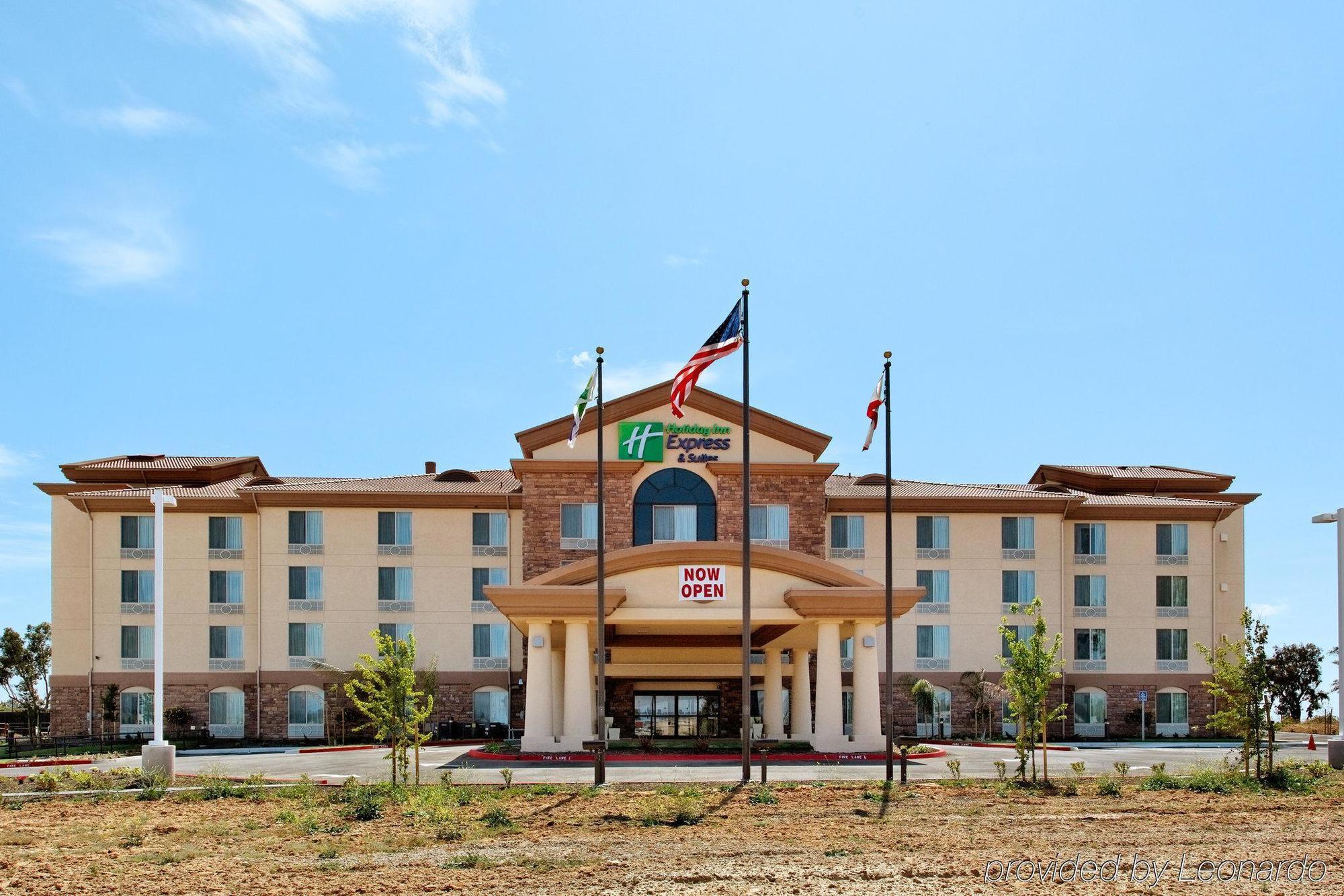 Holiday Inn Express Fresno Northwest - Herndon By Ihg Eksteriør billede
